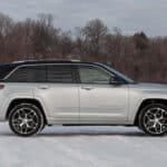 Jeep Grand Cherokee Summit Reserve 2022 apunta a establecimiento de