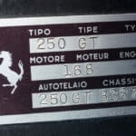 El segundo Ferrari 250 GTO que sale de la linea