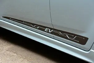 2014 Chevrolet Spark EV side splitter